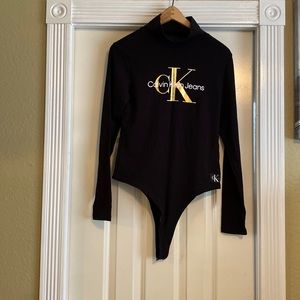 Calvin Klein  Top long sleeve